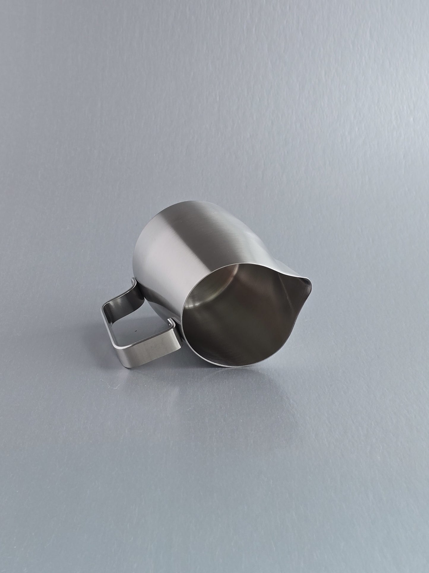 15oz WPM Brushed Steel with Round Spout