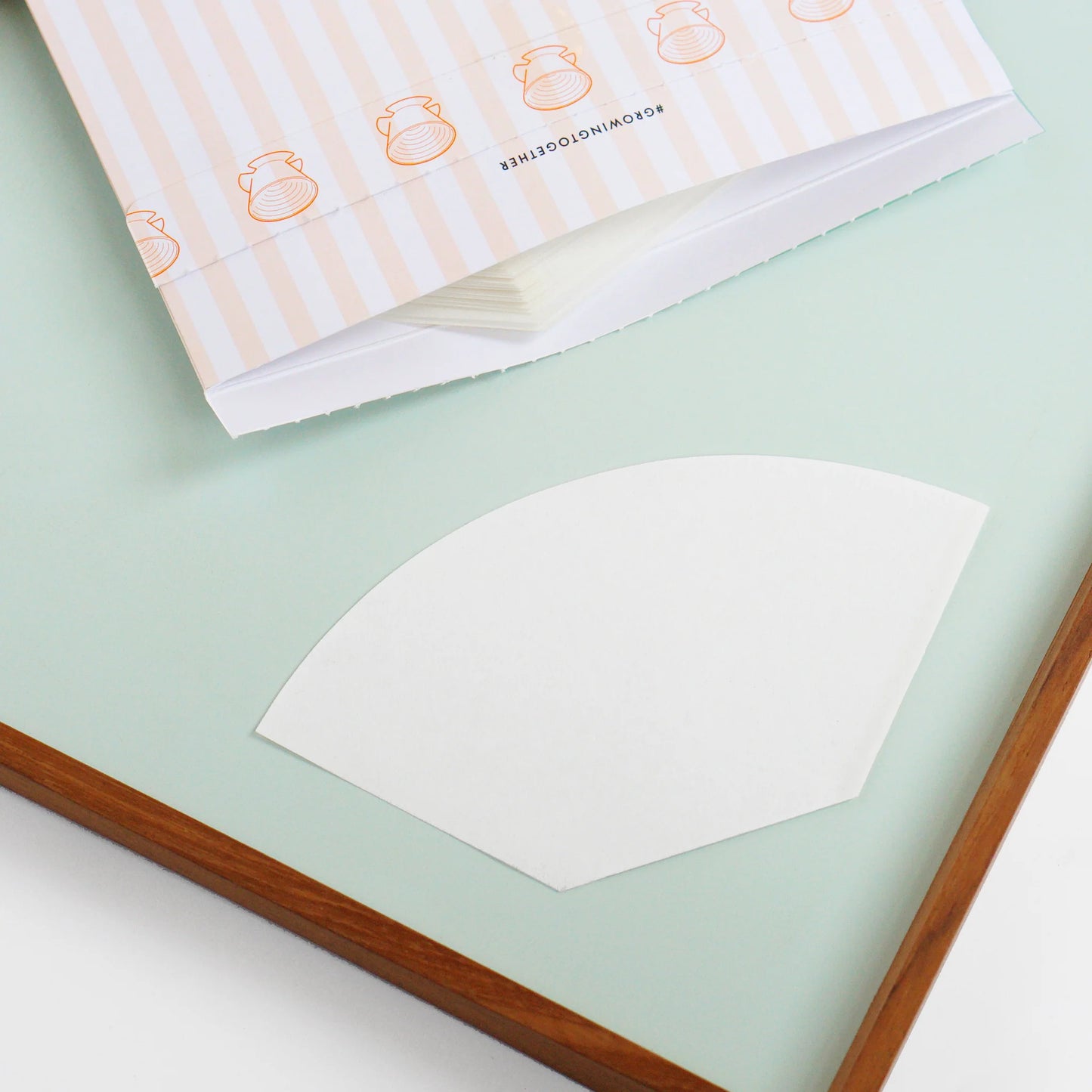 April - Paper Fast Flat Filters - 50ct