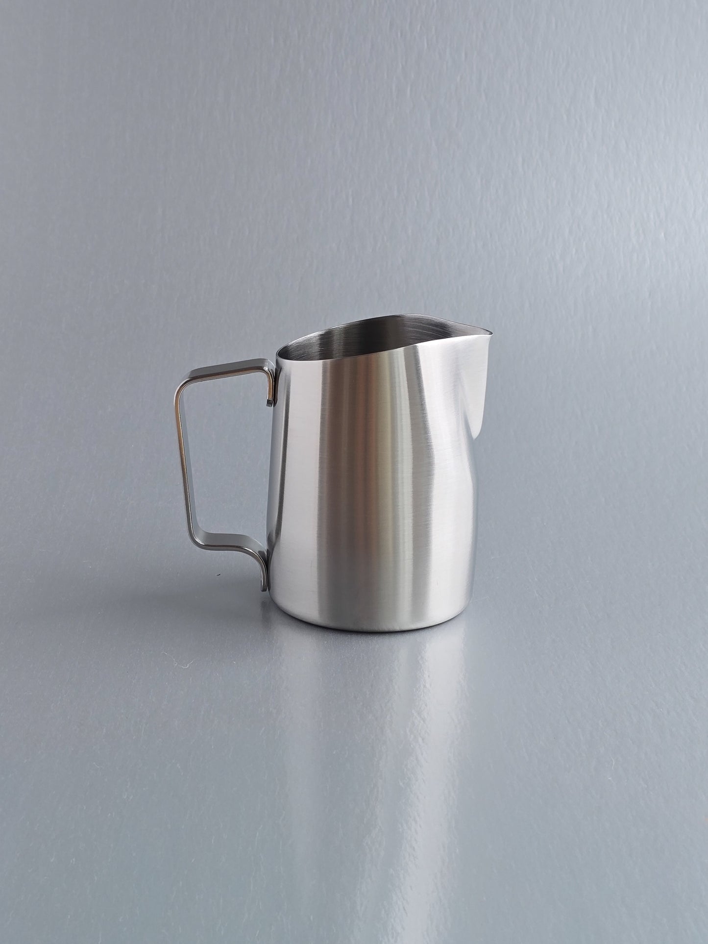 15oz WPM Brushed Steel with Round Spout