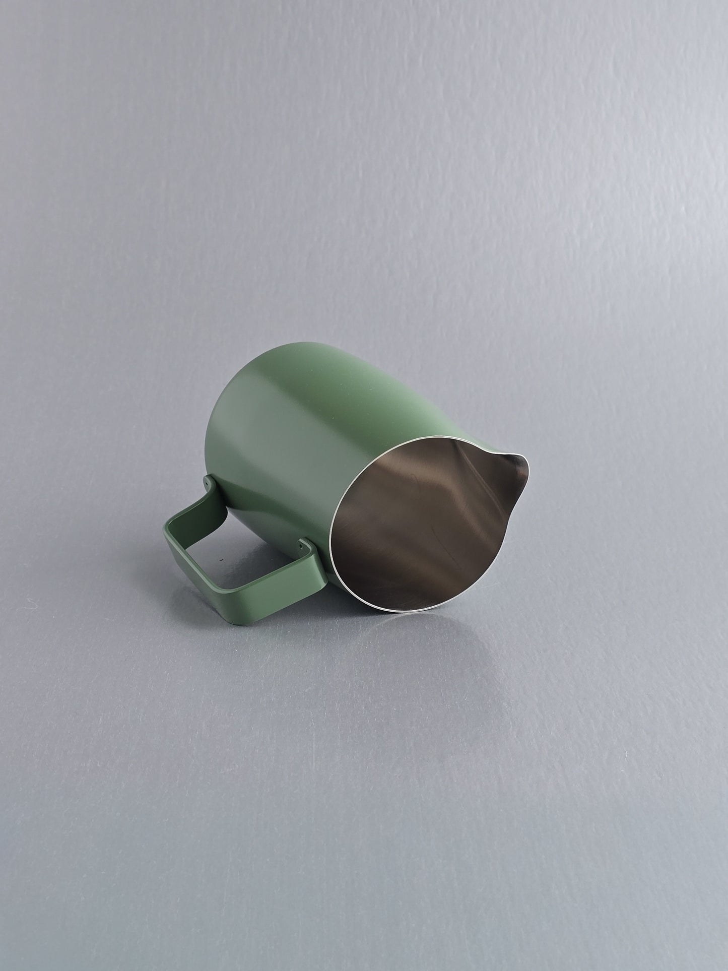 15oz SLOW POUR SUPPLY® x WPM Latte Art Pitcher with Wide Spout in Moss Green "ROWAN"