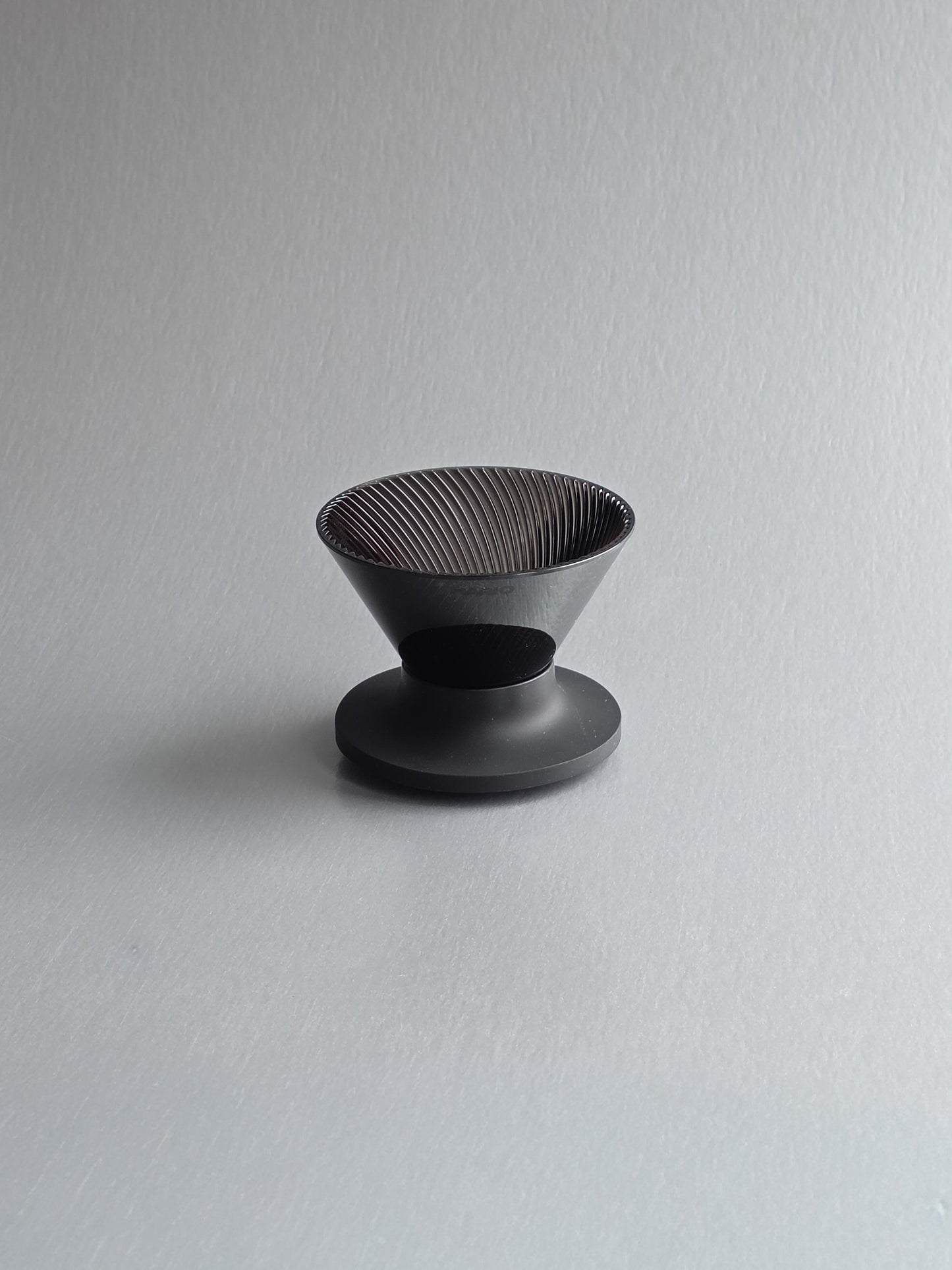 Hario - V60 NEO Dripper - 01