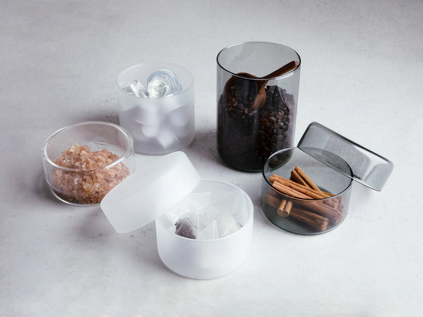 Kinto - SCHALE glass case 100x85mm - Smoke